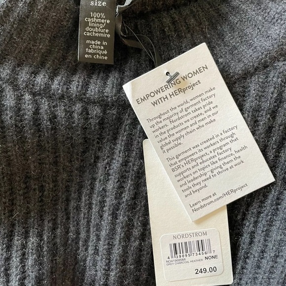 NWT Nordstrom Halogen Rib Cashmere Gray Sweater OS - Picture 5 of 5